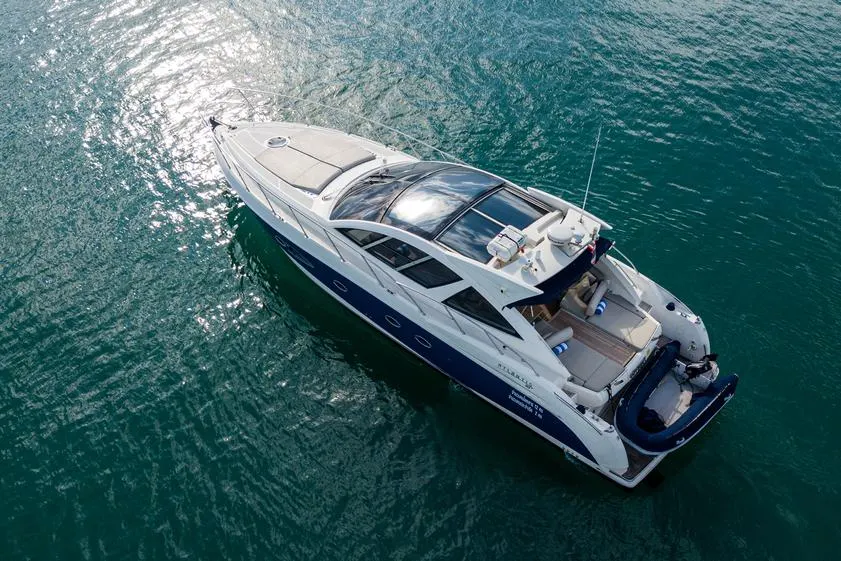Azimut 50ft — photo 2 of 8