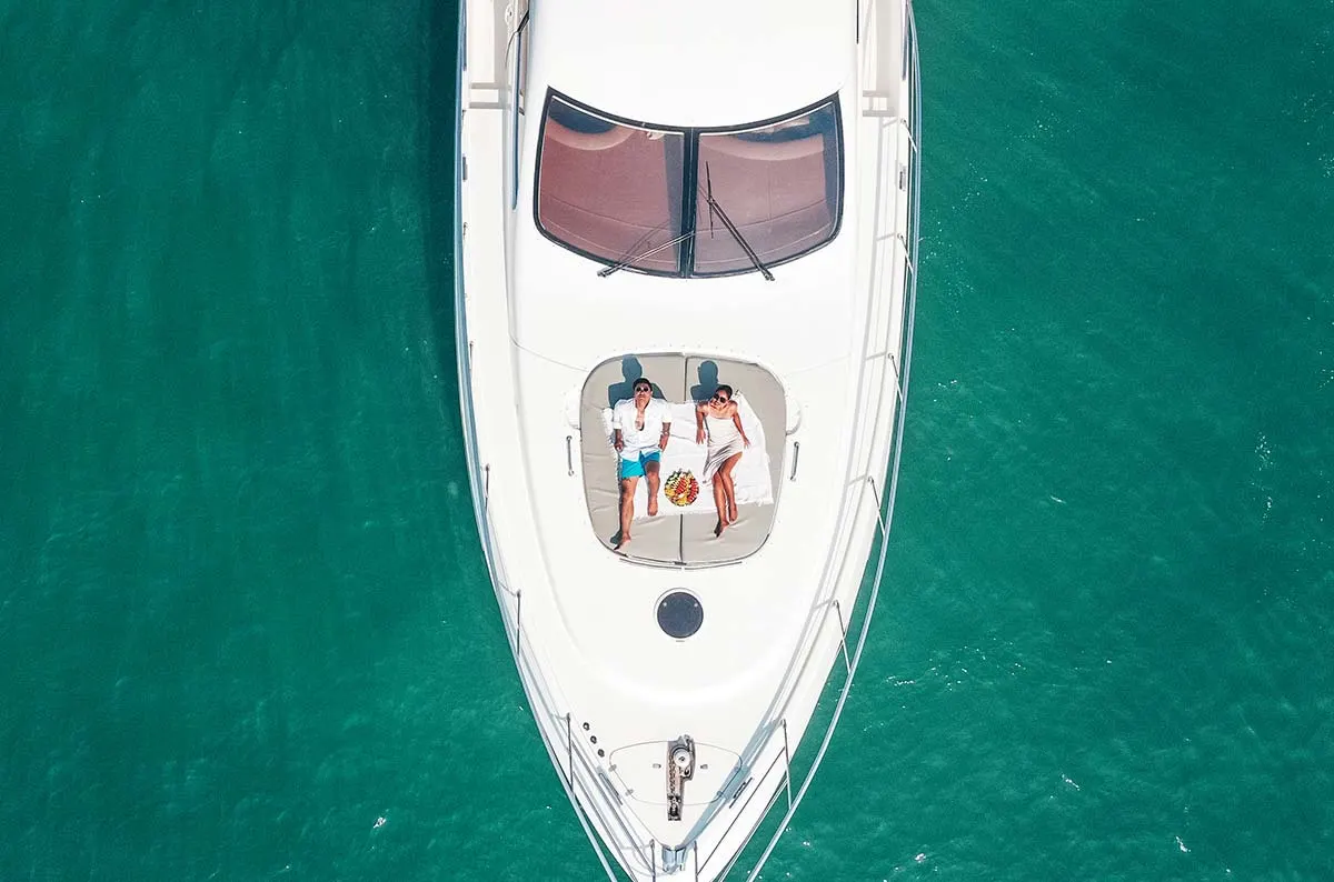 Azimut 68ft — photo 6 of 8