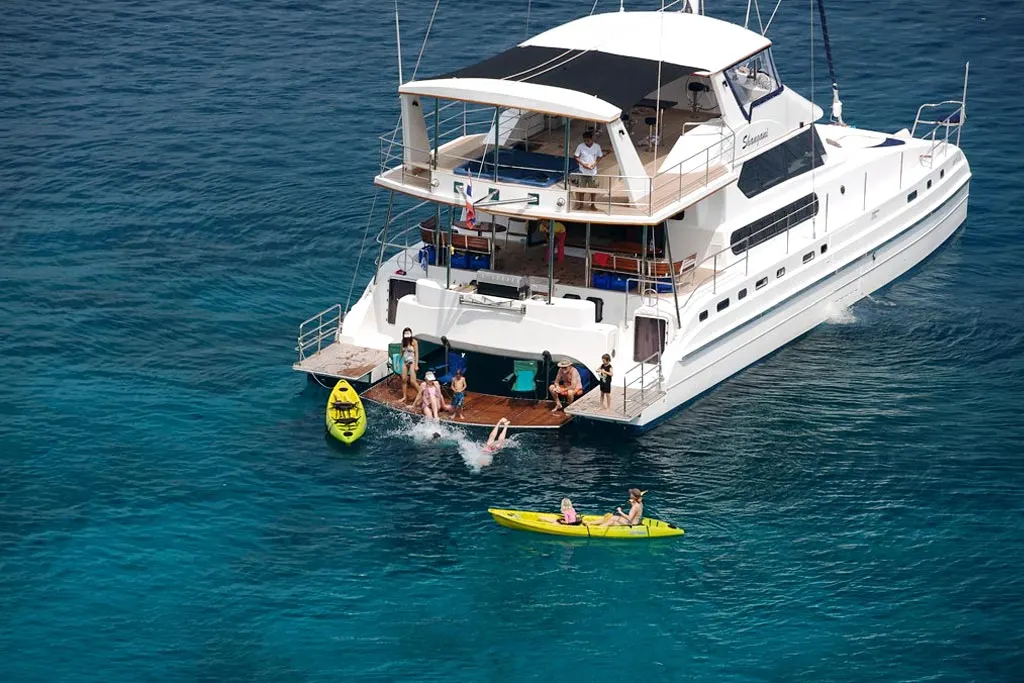 Catamaran 70ft — photo 4 of 8