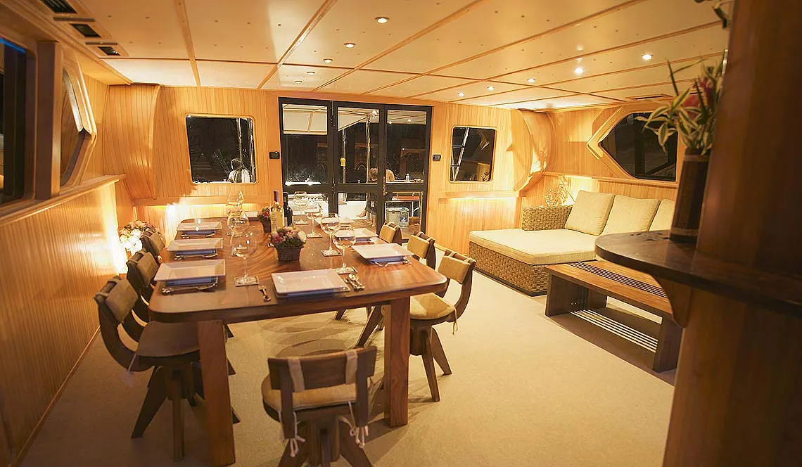 Catamaran 70ft — photo 8 of 8