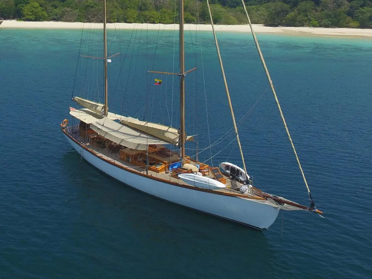 Ketch 95ft — photo 6 of 8