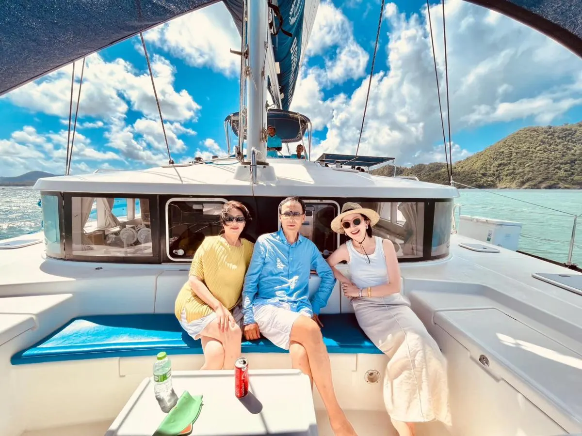 Lagoon 44ft (B) — photo 5 of 8