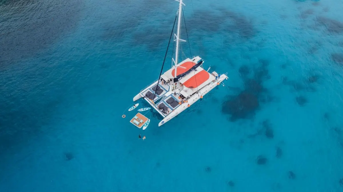Party Catamaran 75ft — photo 4 of 8