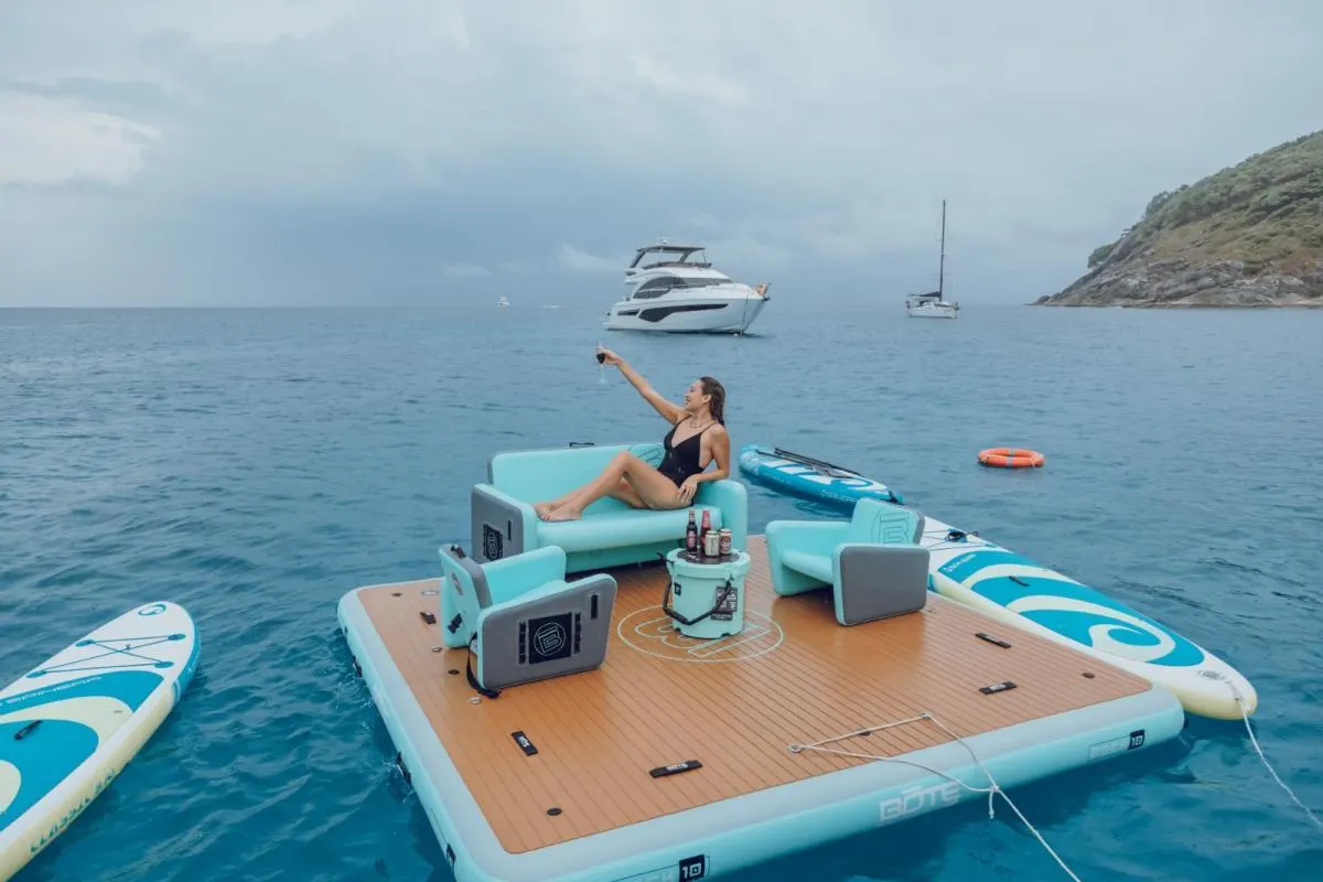 Party Catamaran 75ft — photo 7 of 8