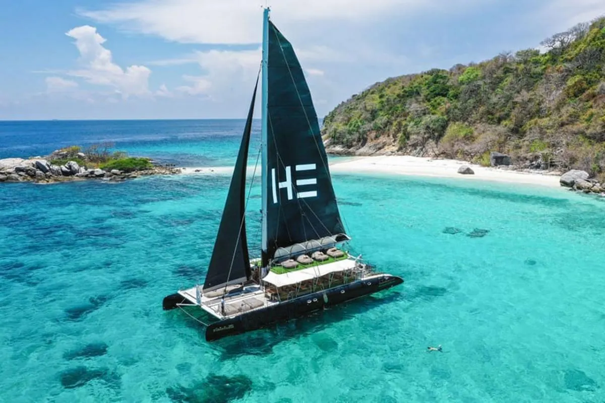 Party Catamaran 80ft — Lagoon yacht charter, main view