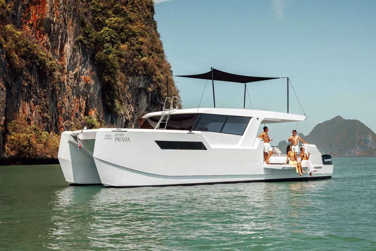 50ft Power Catamaran — photo 5 of 8