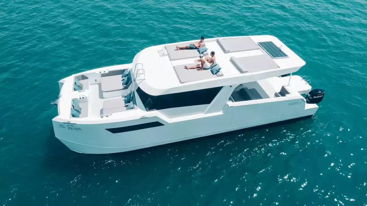 50ft Power Catamaran — photo 6 of 8