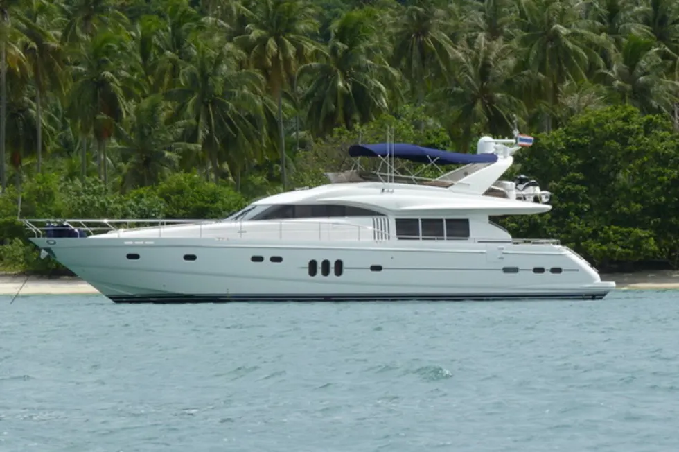 Princess 75ft — photo 3 of 8