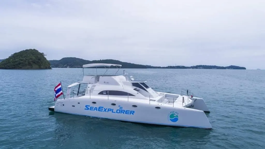 Sea Explorer 47ft — photo 4 of 8