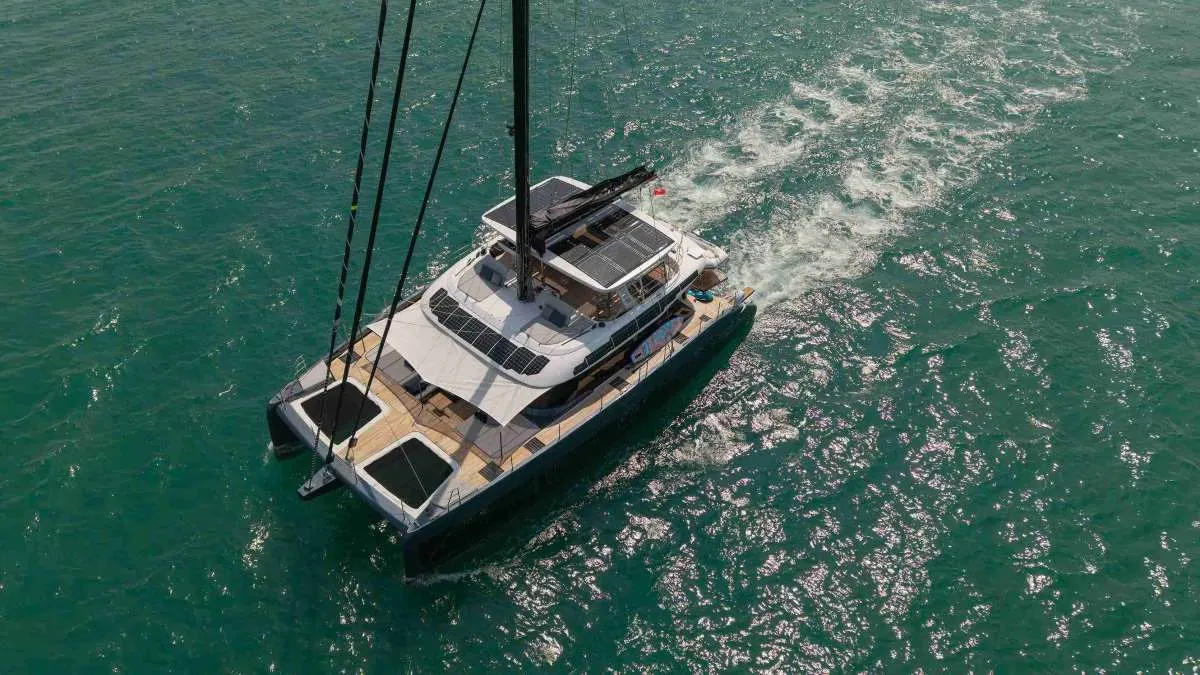 Sunreef Eco 60ft — Sunreef Eco yacht charter, main view