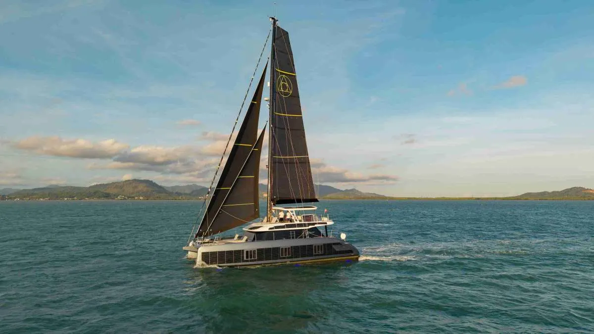 Sunreef Eco 60ft — photo 6 of 8