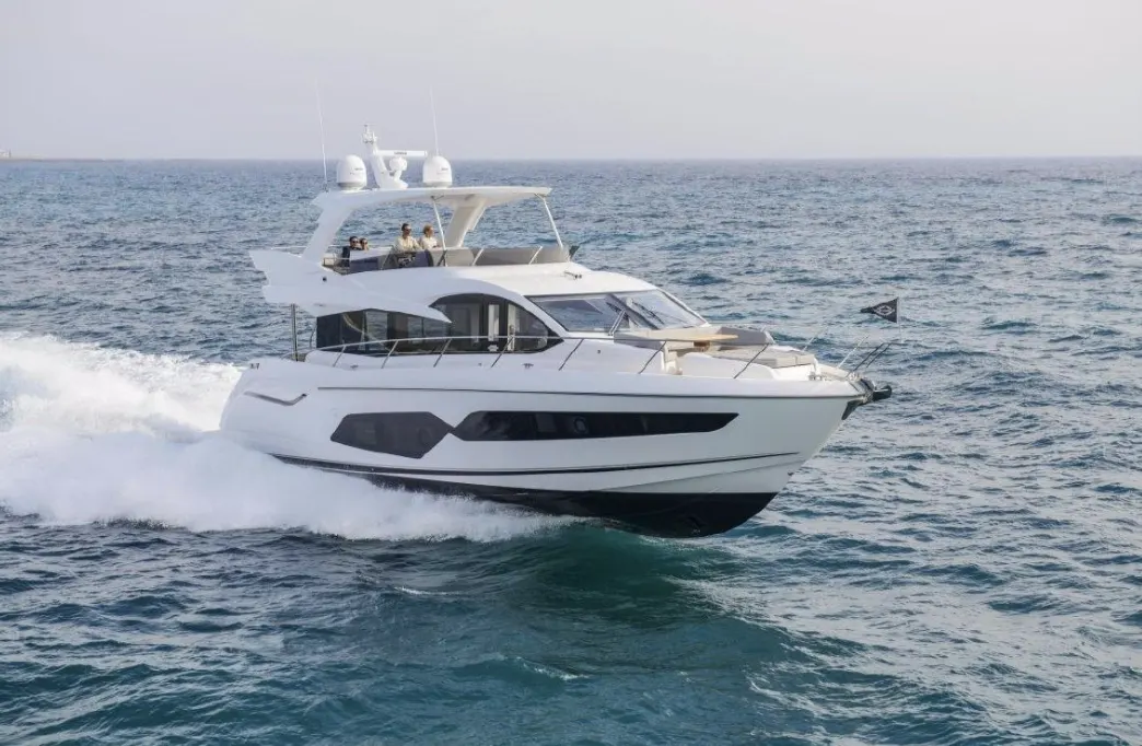 Sunseeker 68ft — photo 3 of 8